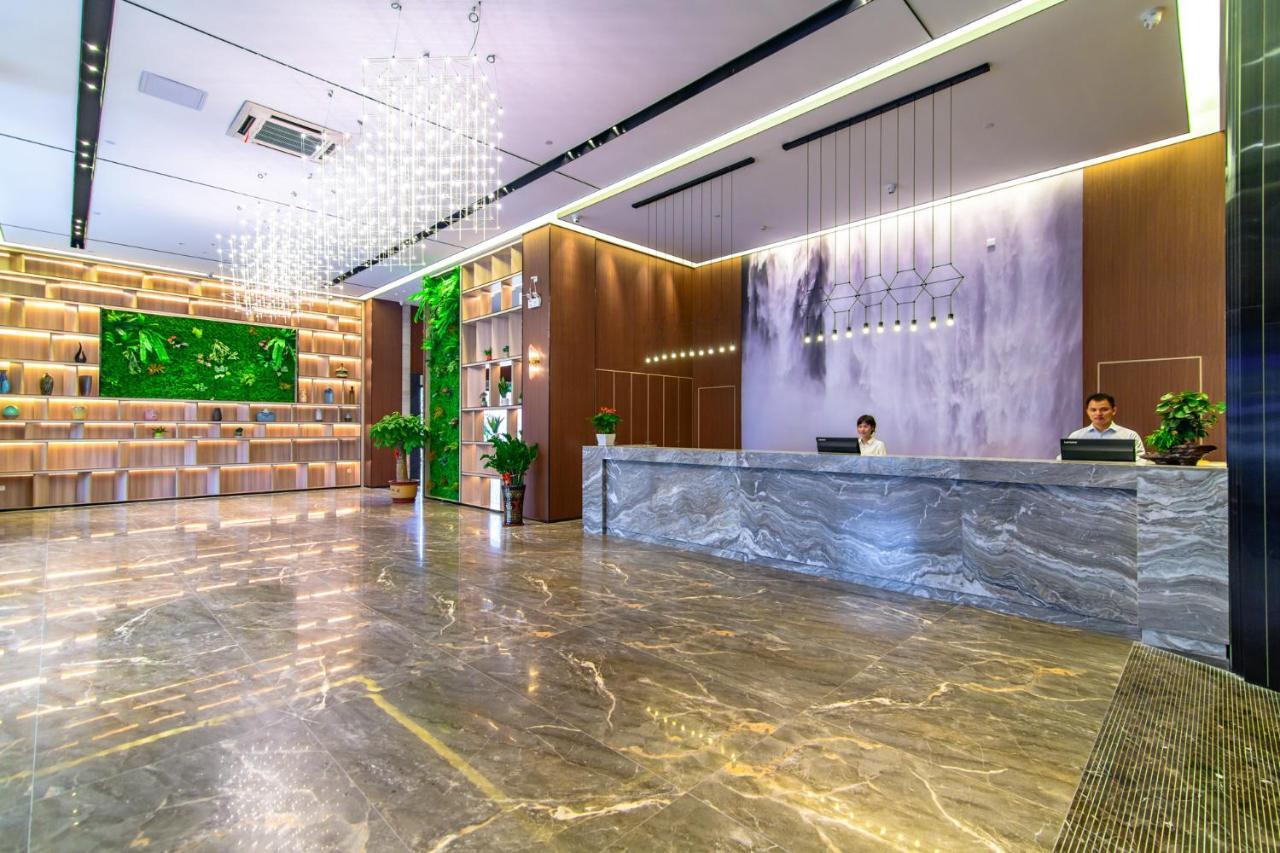 Ramada Encore By Wyndham Guangzhou Panyu Bagian luar foto